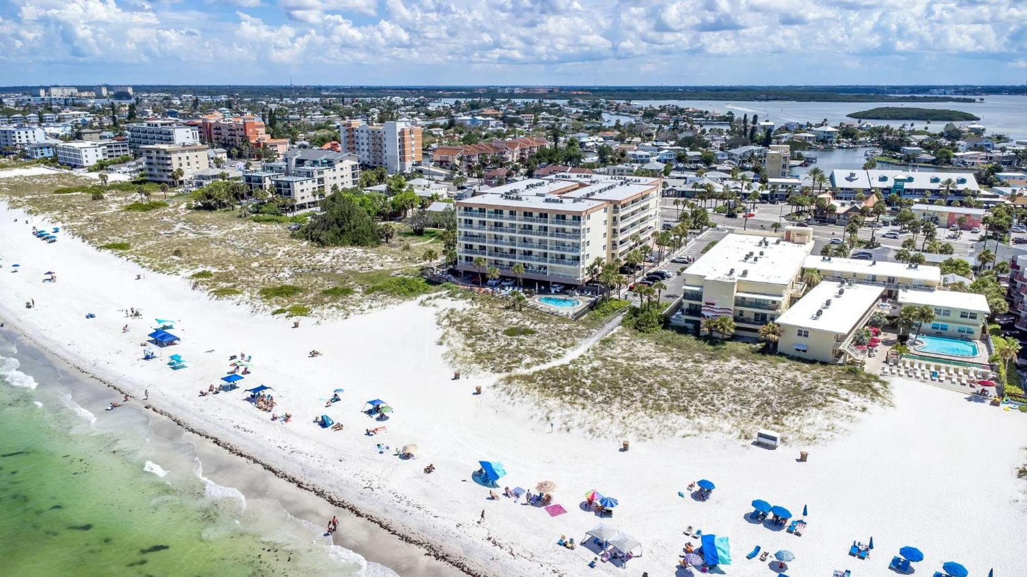 Beachfront Madeira Norte St. Pete Beach Dış mekan fotoğraf